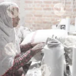 Sewing mop with sewing machine - Log, colour and B&W