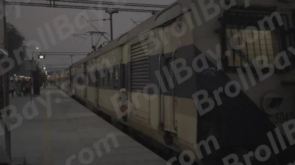 C0733IndiaRailwaysSlogWM result