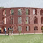 Jantar Mantar - Log, colour and B&W