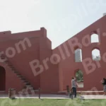 Inside Jantar Mantar - Log, colour and B&W